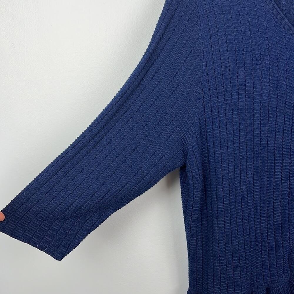Lane Bryant 18/20 full zip peplum textured knit navy blue cardigan sweater - Picture 3 of 11
